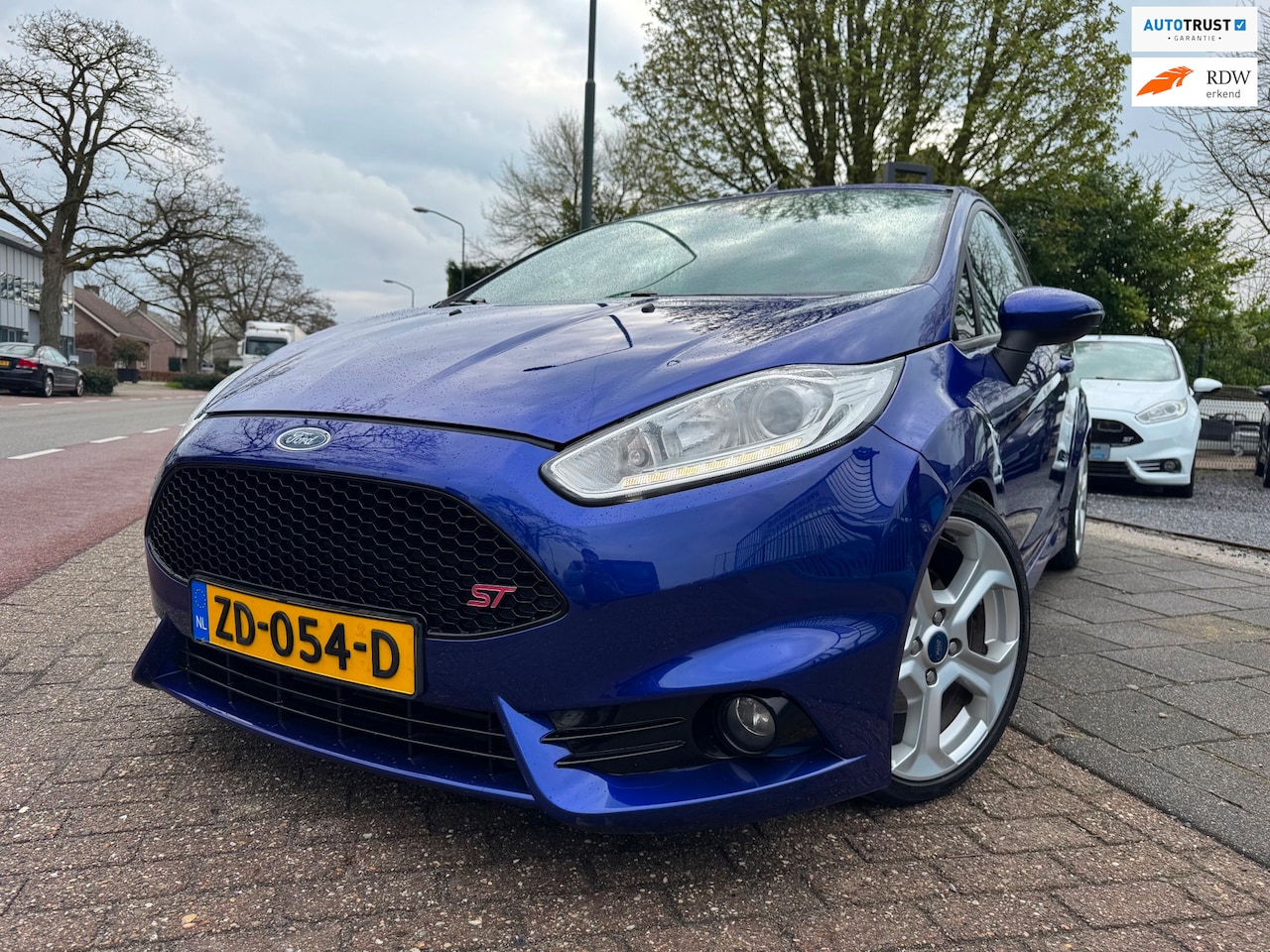 Ford Fiesta - 1.6 ST2 Clima Elek Pakket Navi Lmv Pdc Nw Apk - AutoWereld.nl