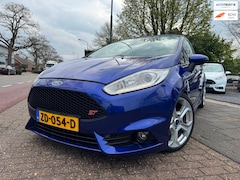 Ford Fiesta - 1.6 ST2 Clima Elek Pakket Navi Lmv Pdc Nw Apk