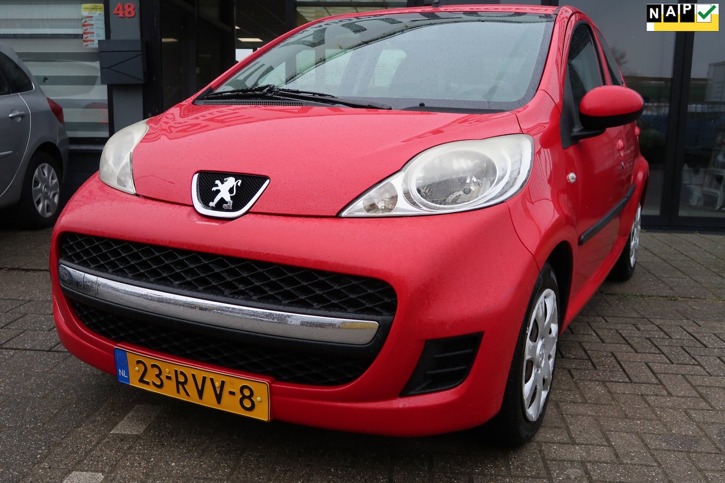 Peugeot 107 - 1.0-12V XS 1.0-12V XS - AutoWereld.nl