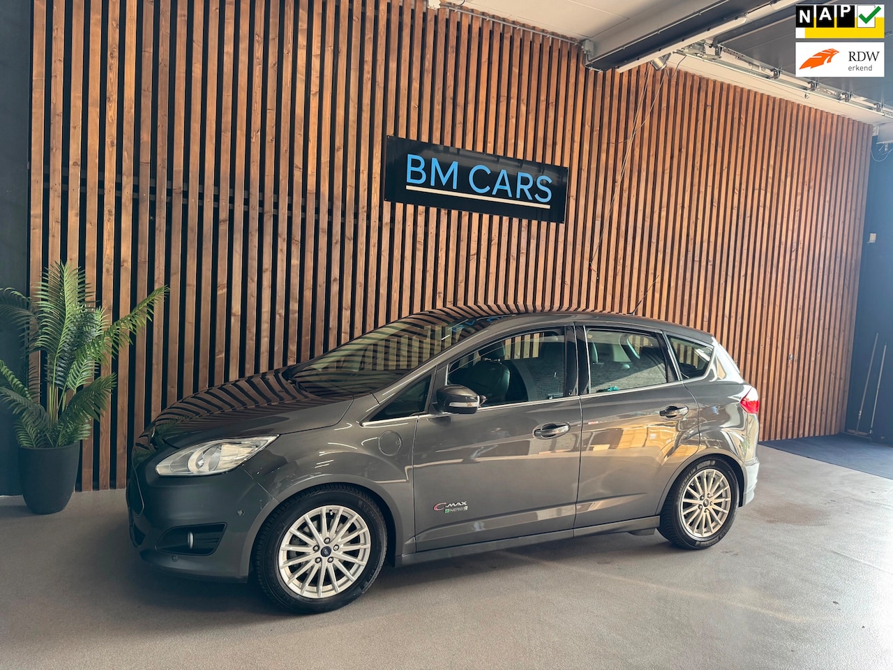 Ford C-Max - 2.0 Plug-in Hybrid Titanium Plus Aut,Panodak,Leer,Camera - AutoWereld.nl