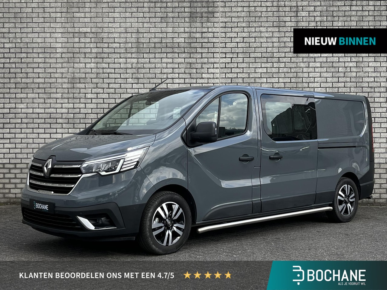 Renault Trafic - 2.0 dCi 150 T29 L2H1 DC Luxe | Achteruitrijcamera | Trekhaak | Zijschuifdeur L+R | Apple C - AutoWereld.nl