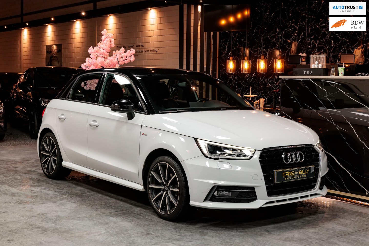 Audi A1 Sportback - 1.0 TFSI|Advance Sport|CRUISE|S-LINE|NAVI|DSG - AutoWereld.nl