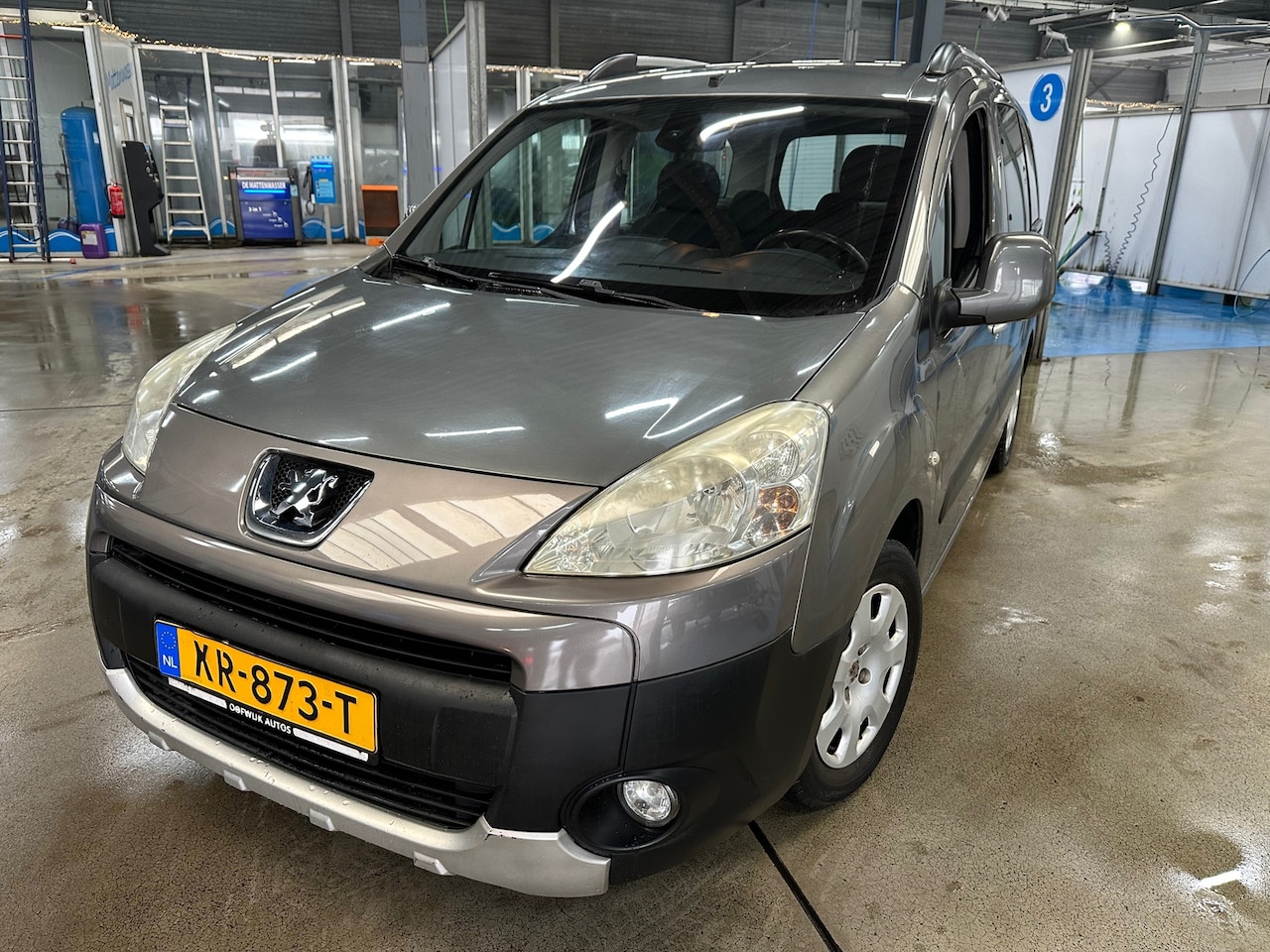 Peugeot Partner Tepee - MET AIRCO & EVT NIEUW APK! - AutoWereld.nl