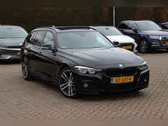 BMW 3-serie Touring - 320i M Sport Edition / Panoramadak / Camera / Head-up / Leder / Keyless / 18'' / Navigatie