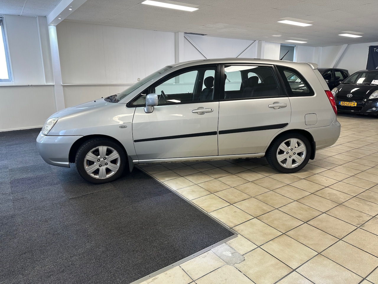 Suzuki Liana - 1.6 S-Limited 1.6 S-Limited,Automaat ,Airco - AutoWereld.nl