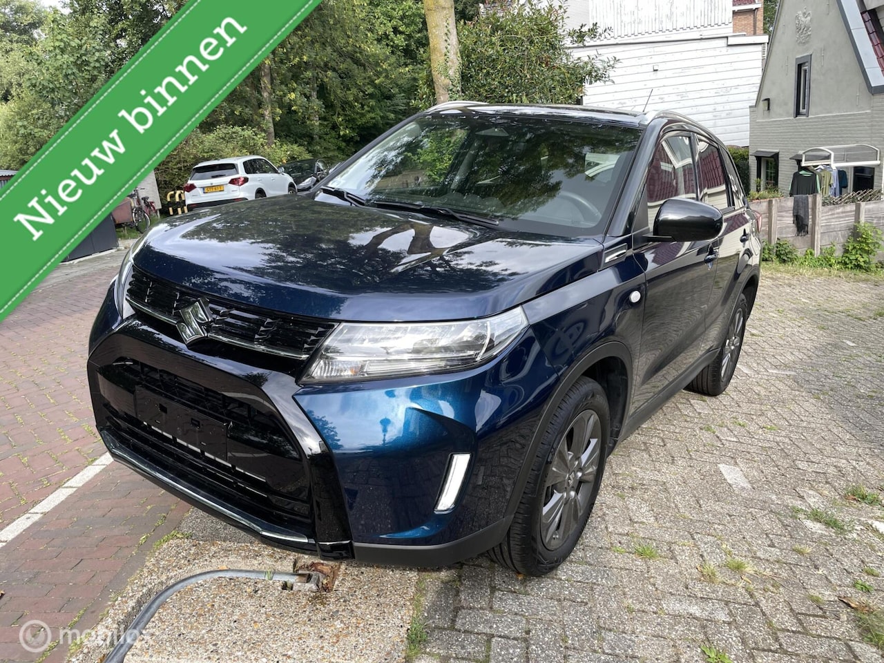 Suzuki Vitara - 1.4 Boosterjet Smart Hybrid Select 1.4 Boosterjet Smart Hybrid Select, AUTOMAAT - AutoWereld.nl