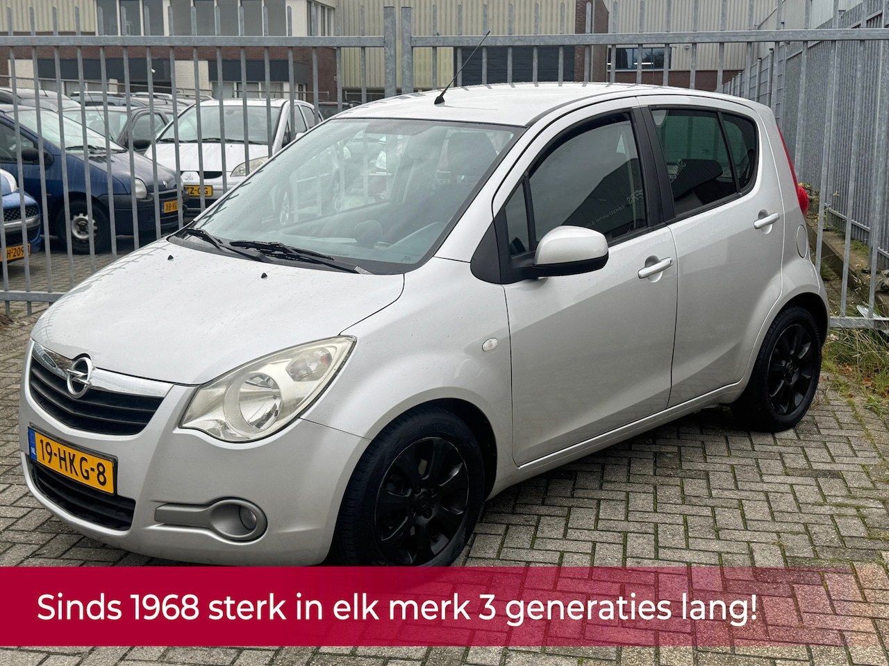 Opel Agila - 1.2 Enjoy AUTOMAAT! 1e eigenaar l NL AUTO NAP l Airco l MTF-STUUR - LMV l Toerenteller! DE - AutoWereld.nl
