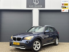 BMW X1 - SDrive18i Executive / LAGE KM / PDC / AIRCO / NAVI