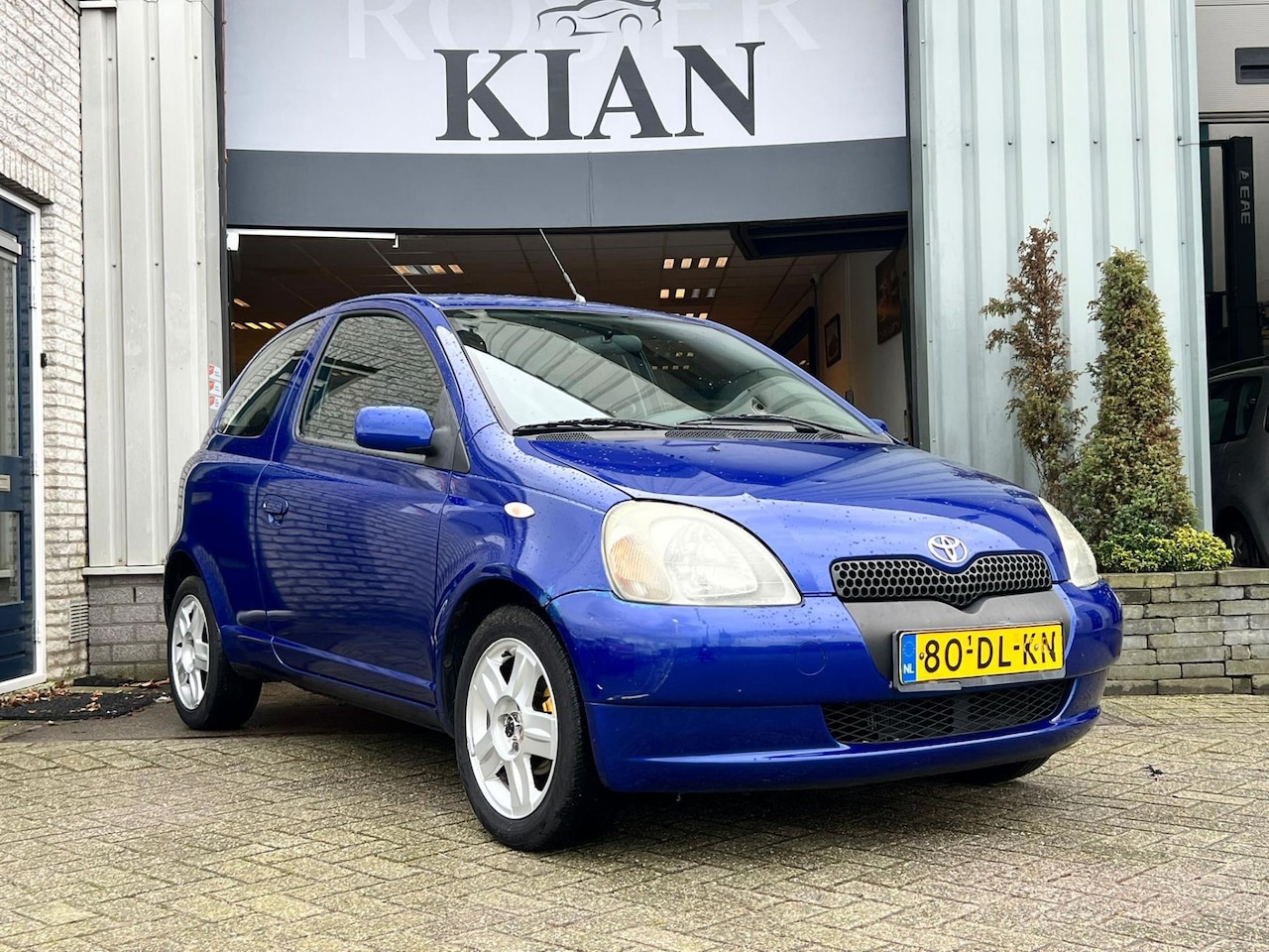 Toyota Yaris - 1.0-16V VVT-i Terra 1.0-16V VVT-i Terra - AutoWereld.nl