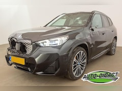 BMW iX3 - eDrive20 67 kWh Automaat 54.836 km Pano Digi Dash Clima