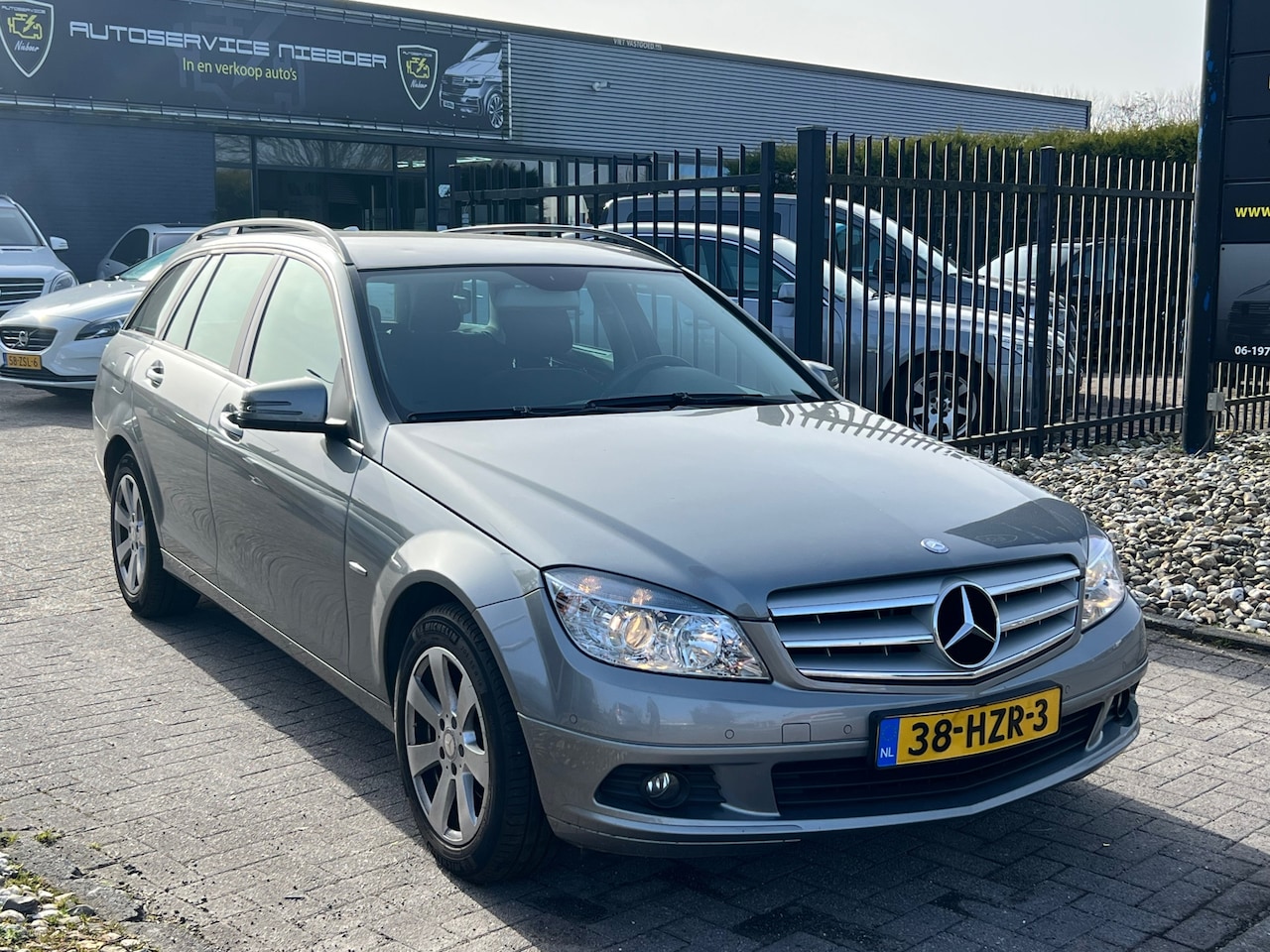 Mercedes-Benz C-klasse Estate - 180 Kompressor BlueEFFICIENCY Business / Pdc / Cruise / Nw APK!!! - AutoWereld.nl