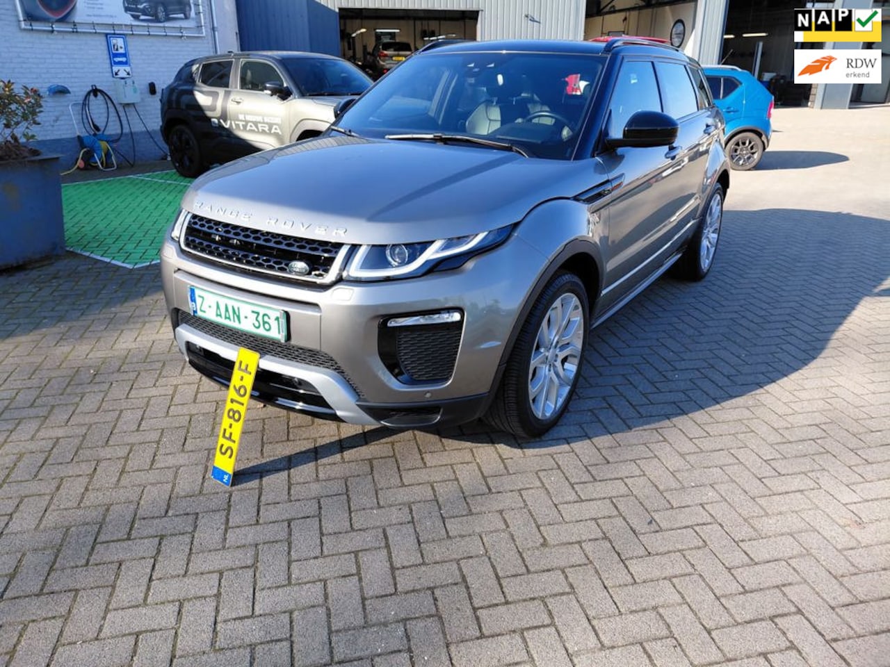 Land Rover Range Rover Evoque - 2.0 eD4 HSE Dynamic 2.0 eD4 HSE Dynamic - AutoWereld.nl