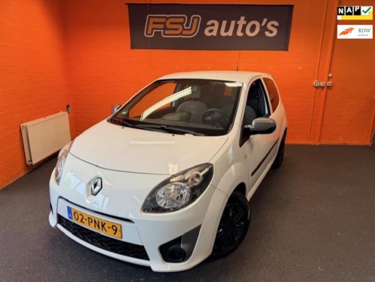 Renault Twingo - 1.2 16V / SPORT / NL-AUTO / NAP / AIRCO!! - AutoWereld.nl