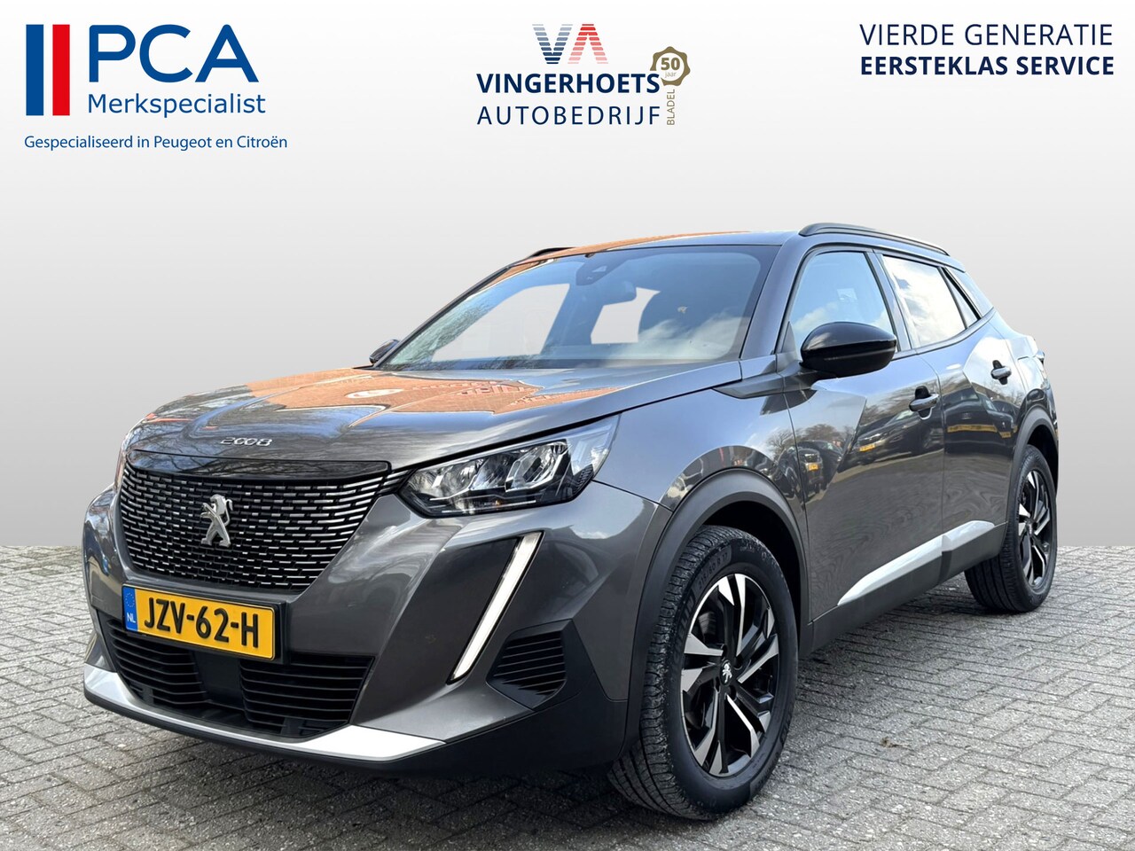 Peugeot 2008 - 130 Pk * AUTOMAAT * Allure * 3D Instrumentenpaneel * 1/2 Lederen Interieur * Achteruitrij - AutoWereld.nl