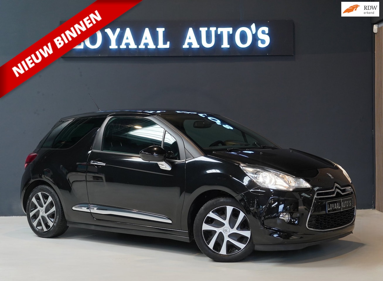 Citroën DS3 - 1.2 VTi So Chic | AIRCO | CRUISE | ELEK.RAMEN | PDC | NAP | APK - AutoWereld.nl