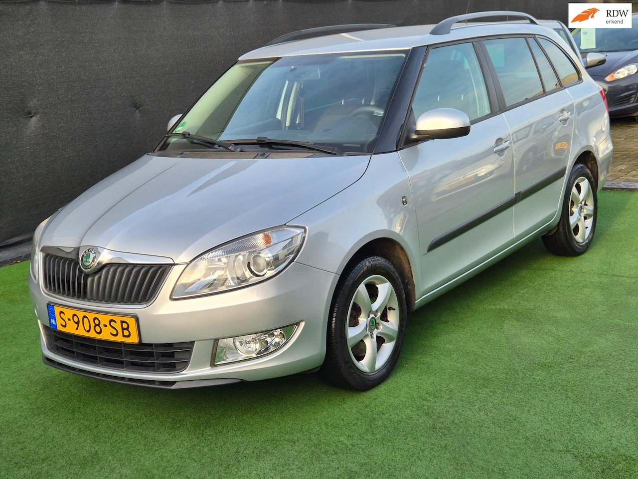Skoda Fabia Combi - 1.2 TSI STOELVERWARMING AUTOMAAT! - AutoWereld.nl