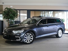 Volkswagen Passat Variant - 1.4 TSI PHEV 218PK GTE Pano Trekhaak Camera