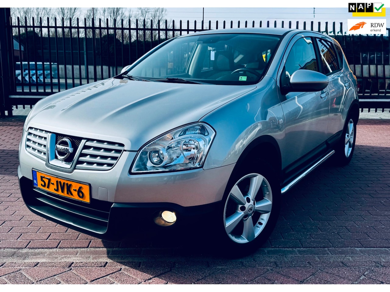 Nissan Qashqai - 1.6 Acenta/1STE EG/RIJKLAAR/ - AutoWereld.nl