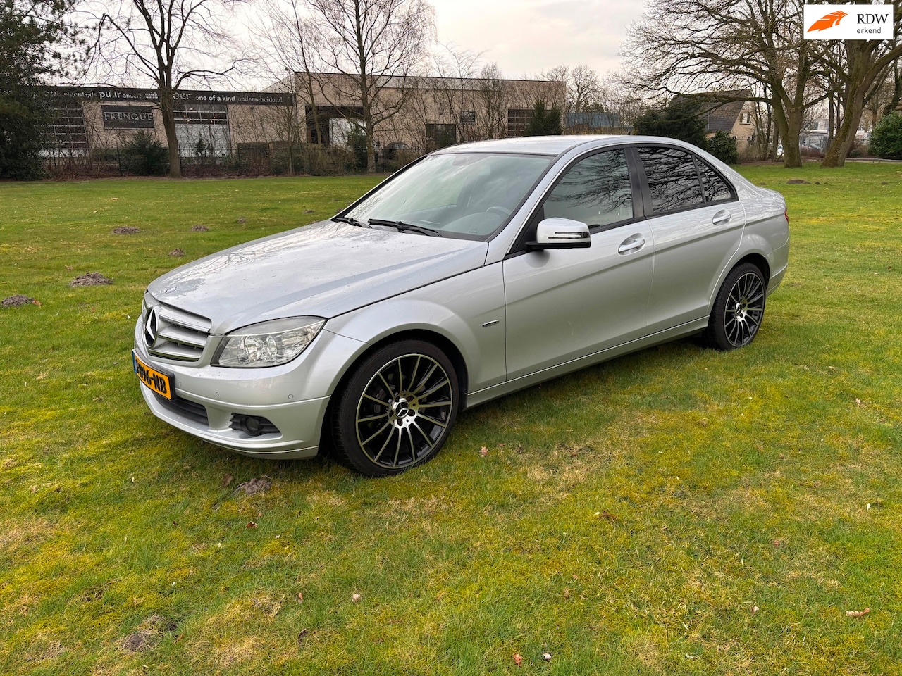 Mercedes-Benz C-klasse - 180 CGI BlueEFFICIENCY Business Class Automaat - AutoWereld.nl