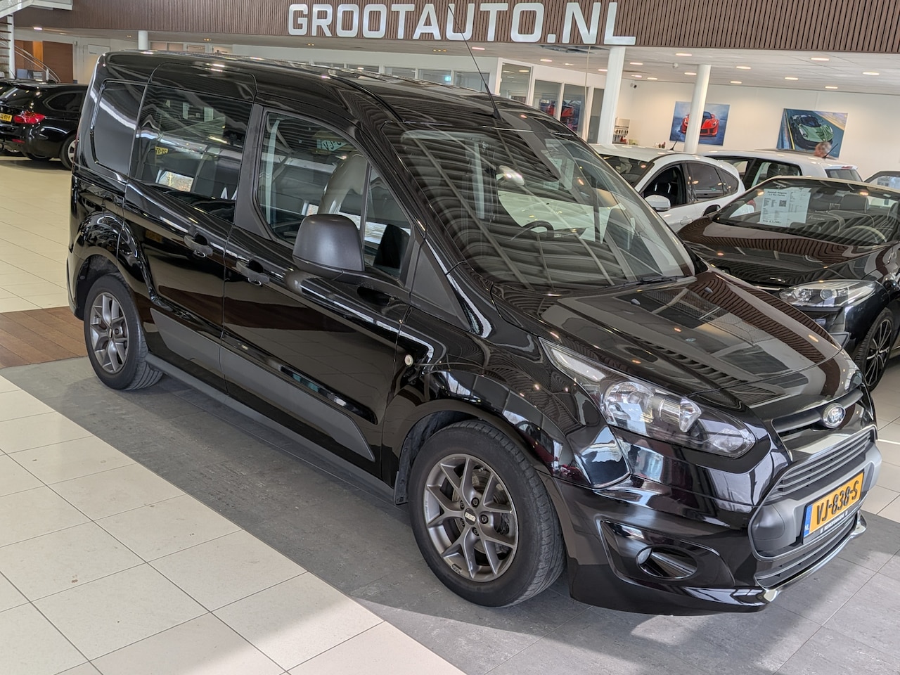 Ford Transit Connect - 1.0 Ecoboost L1 Ambiente Airco, Cruise Control, Trekhaak, Stuurbekrachtiging - AutoWereld.nl