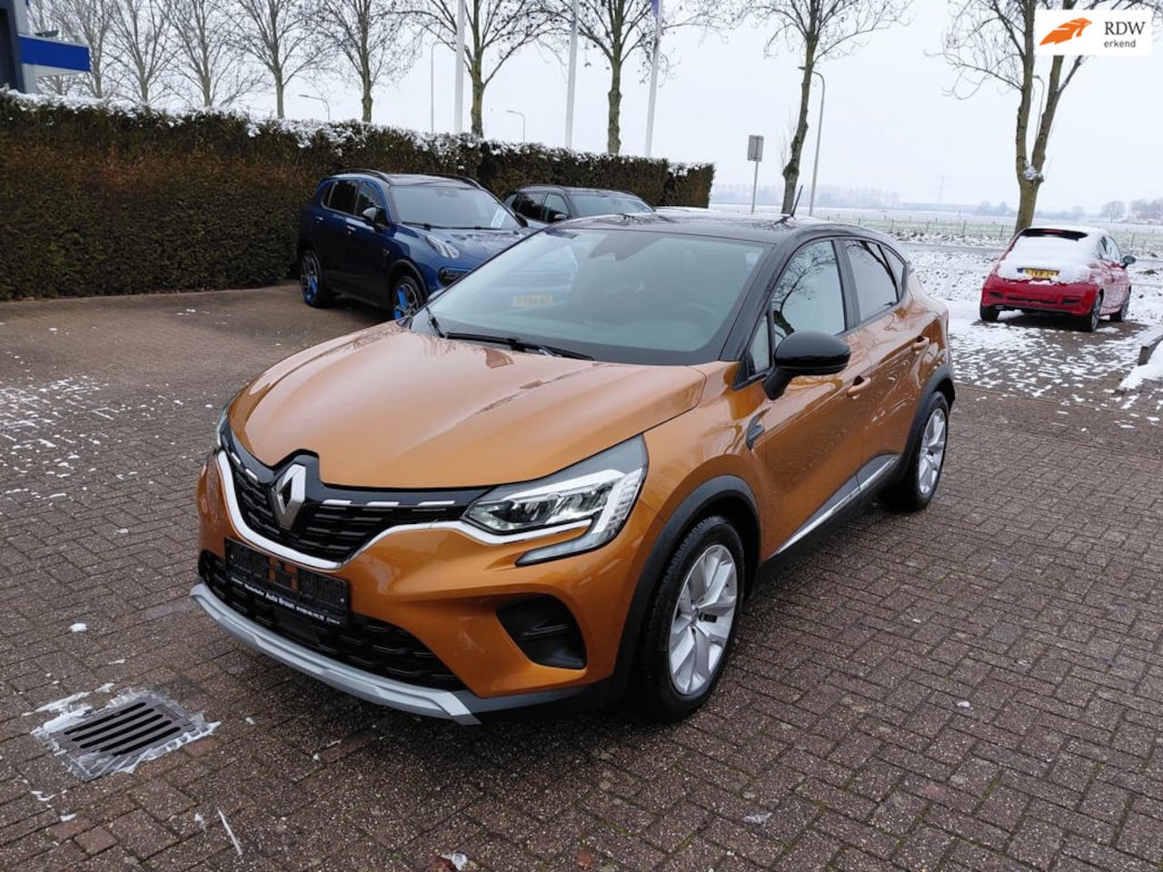 Renault Captur - 1.3 TCe 130 Experiece Automaat, navi, ecc trekhaak - AutoWereld.nl