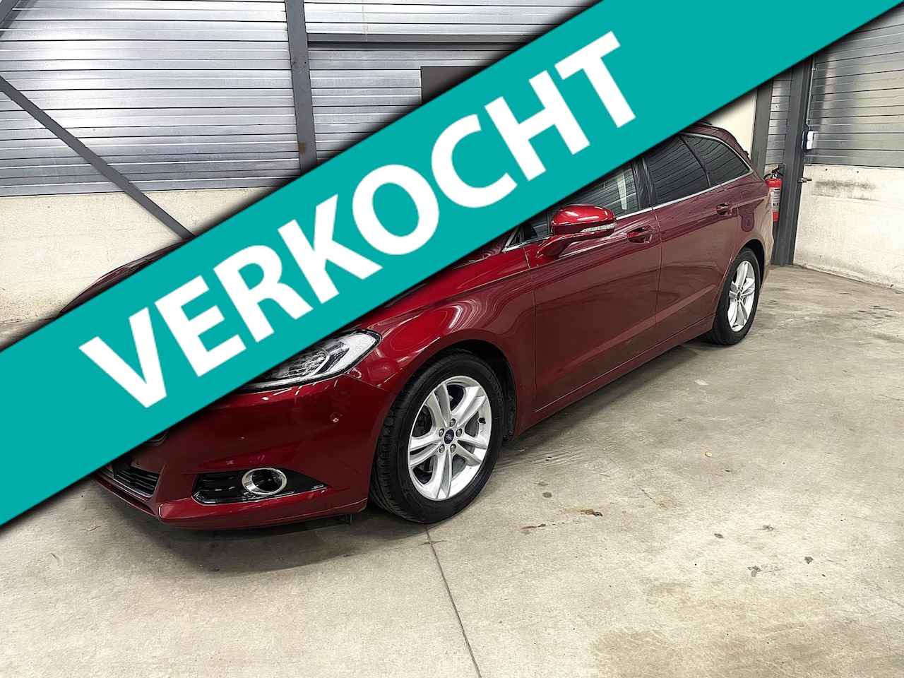Ford Mondeo Wagon - 2.0 Titanium 1ste eigenaar dealer onderhouden trekhaak - AutoWereld.nl