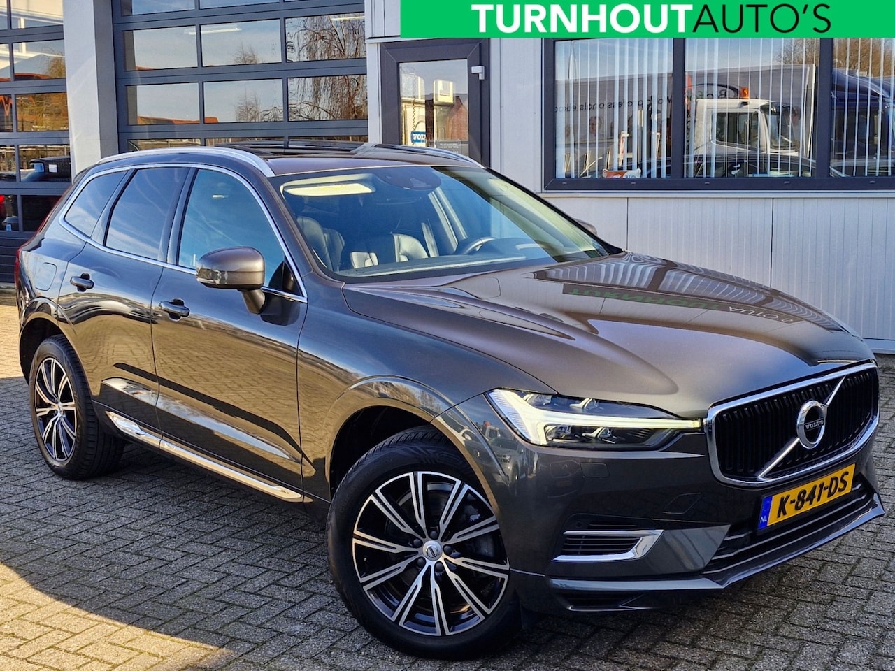 Volvo XC60 - T8 AWD | Recharge Inscription | pano | electr. haak | memory | harman kardon - AutoWereld.nl