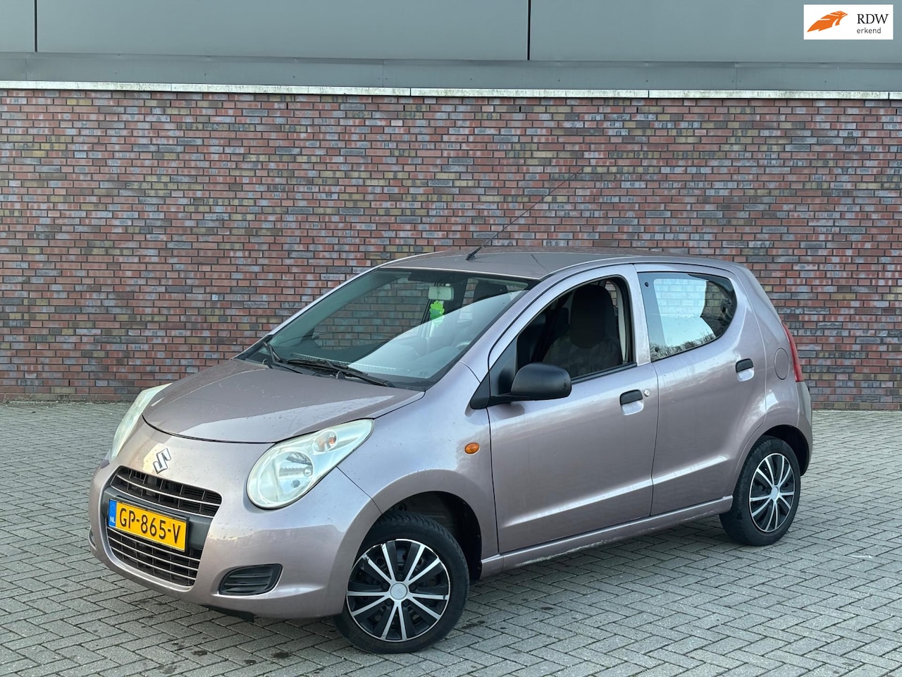 Suzuki Alto - 1.0 Silver-line | Nieuwe Koppeling | Lage KM! | APK tot 22 aug. 2026 | Airco | El. Ramen! - AutoWereld.nl