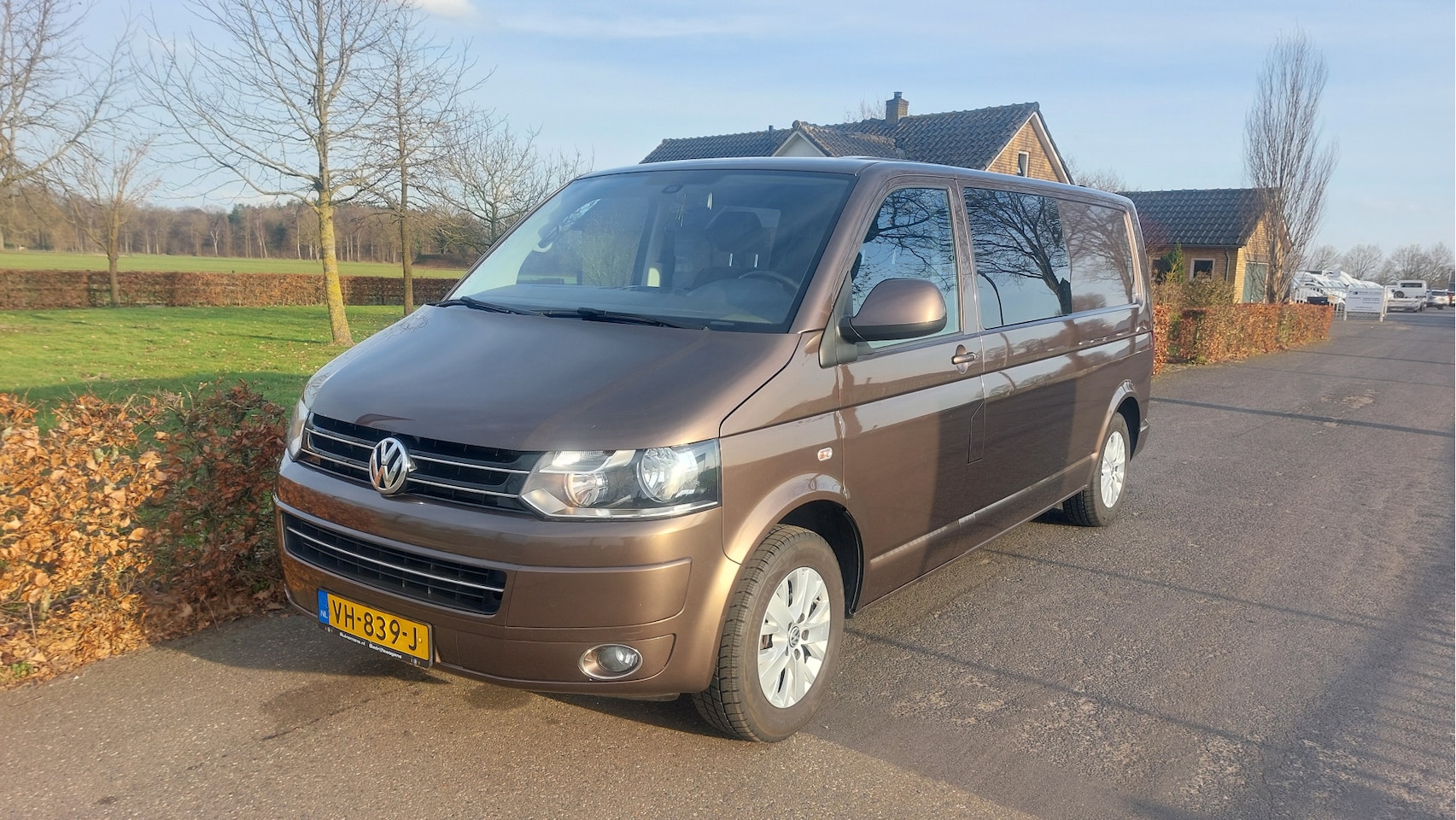 Volkswagen Transporter - 2.0 TDI L2H1 BM DC Trendline AIRCO/NAVI BJ 2014 - AutoWereld.nl