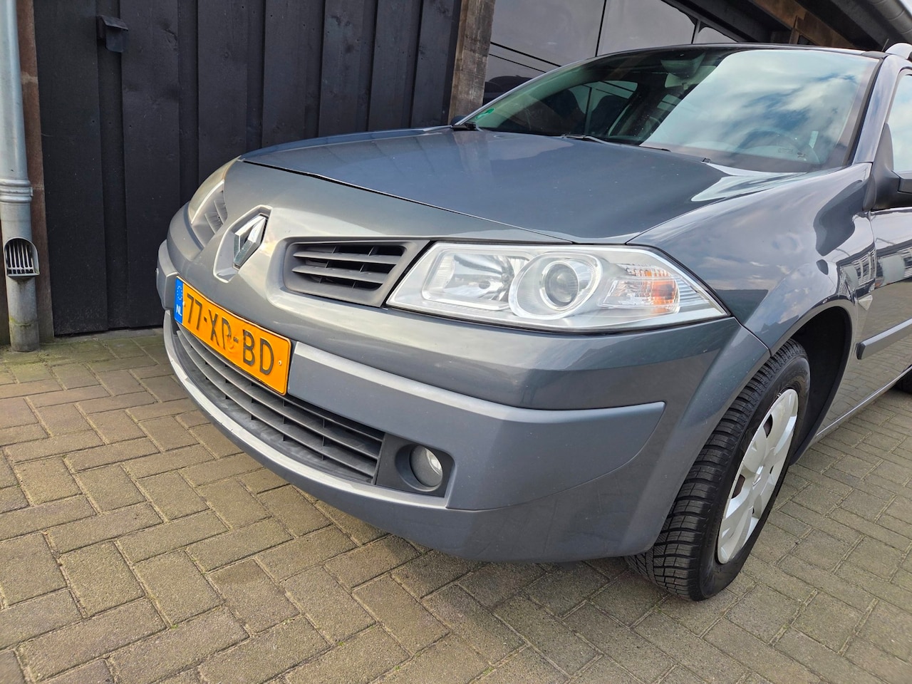 Renault Mégane Grand Tour - 1.5 dCi Business Line