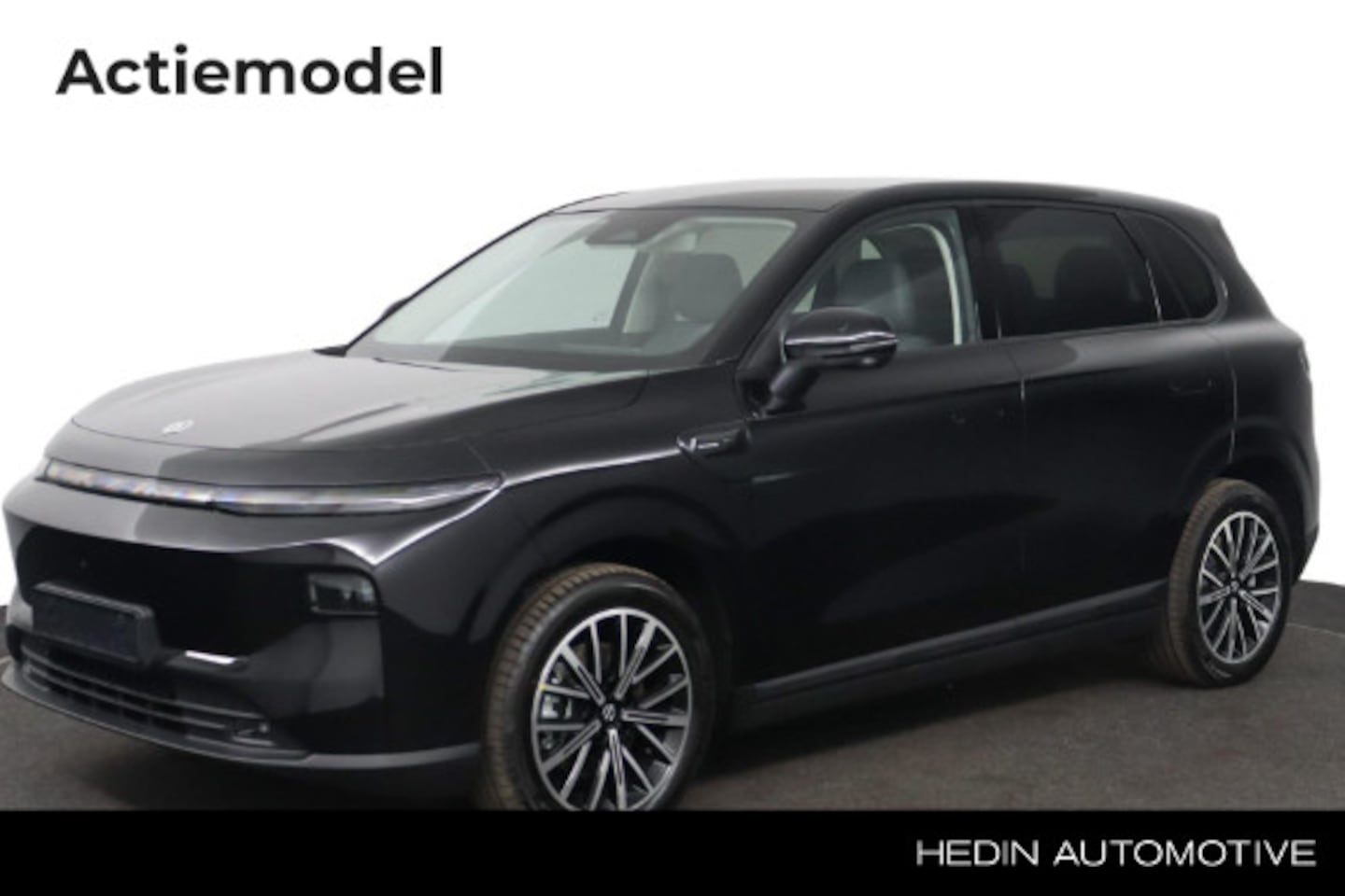 Leapmotor B10 - Design ProMax 67.1 kWh | ACTIEPRIJS | Navigatie | 360° Camera | Stoel & Stuur Verwarming | - AutoWereld.nl