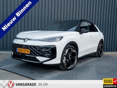 Volkswagen T-Roc - 1.5 eTsi R-Line First Edition | Black Style | 360 Camera | Head Up | Elk. A-klep | IQ Ligh