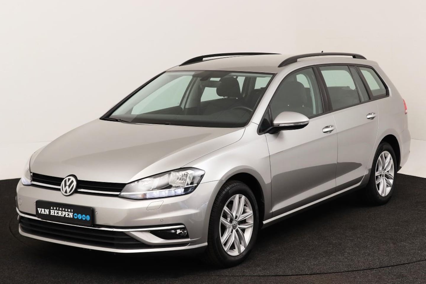 Volkswagen Golf Variant - 1.4 TSI Comfortline ADAPTIVE | CARPLAY | MASSAGE | PDC | ZEER NETTE STAAT - AutoWereld.nl
