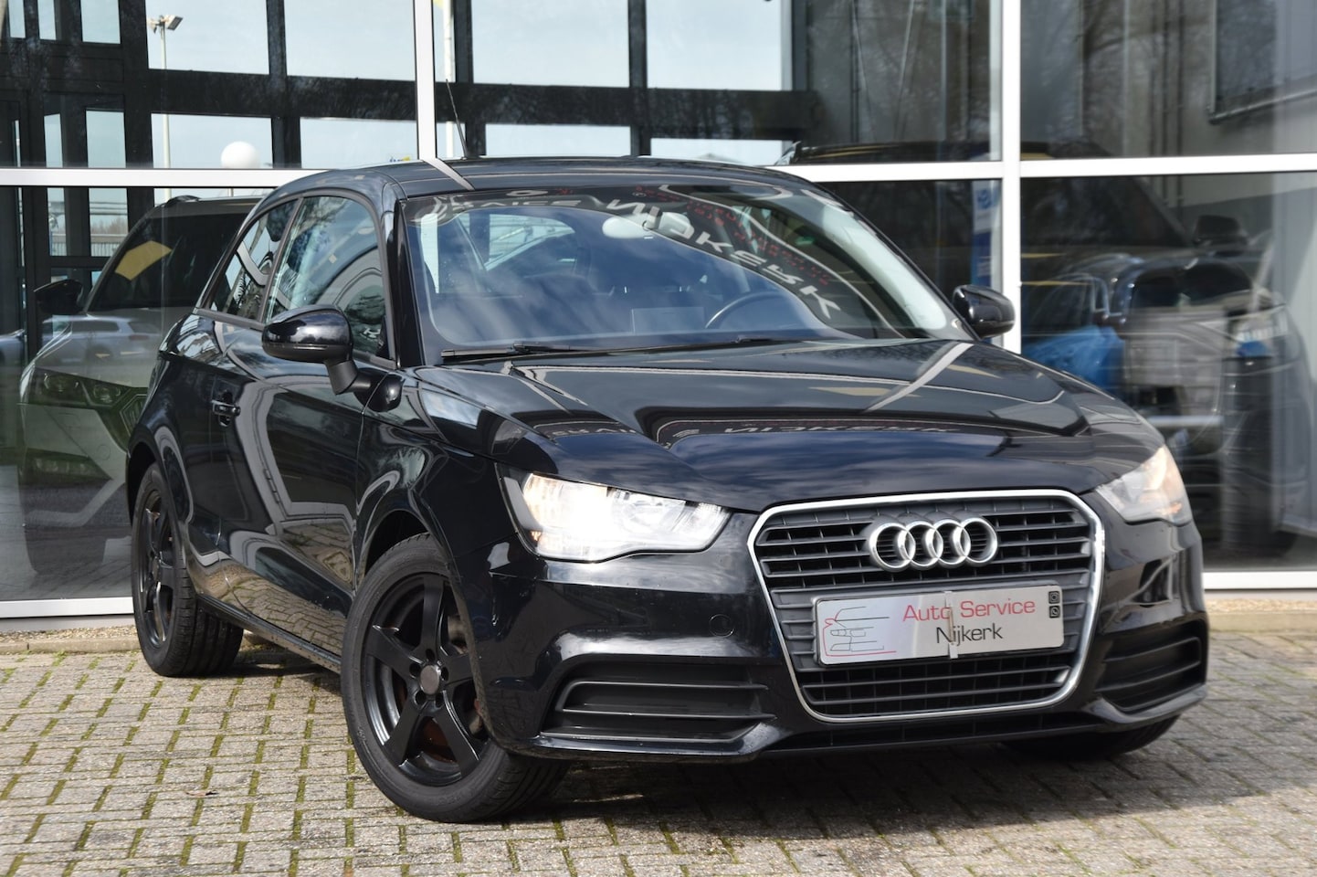 Audi A1 - 1.2 TFSI Attraction Pro Line Business Airco Nav. 1ste Eigenaar - AutoWereld.nl