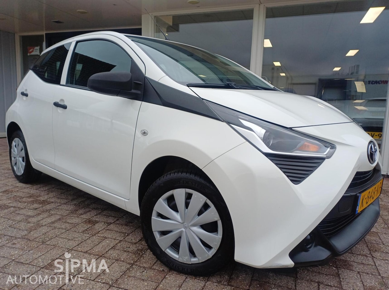 Toyota Aygo - 1.0 VVT-i x-fun 1.0 VVT-i x-fun - AutoWereld.nl