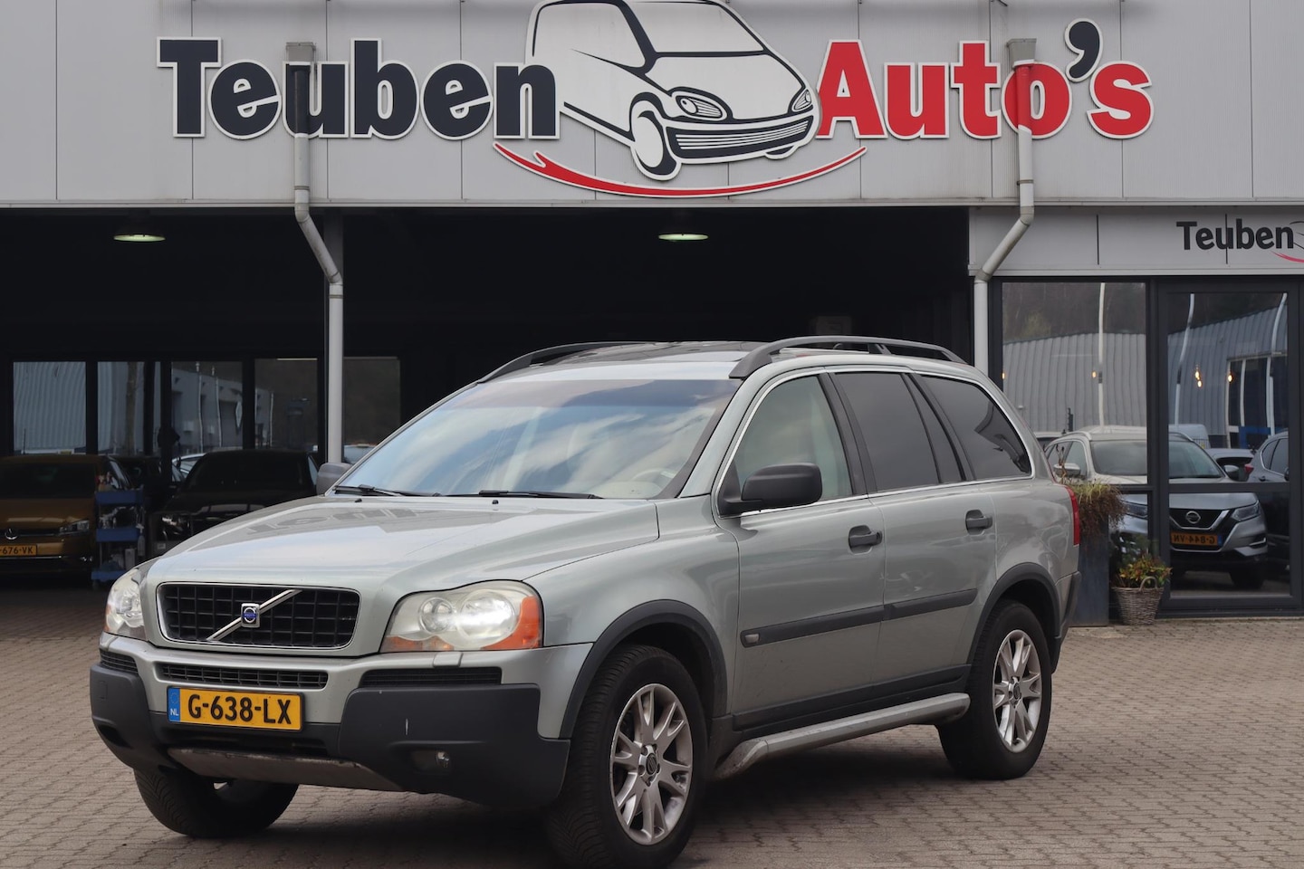Volvo XC90 - 2.4 D5 Summum 7 Persoons, Schuif- kanteldak, Camera, Lederen interieur, Trekhaak, Stoelver - AutoWereld.nl