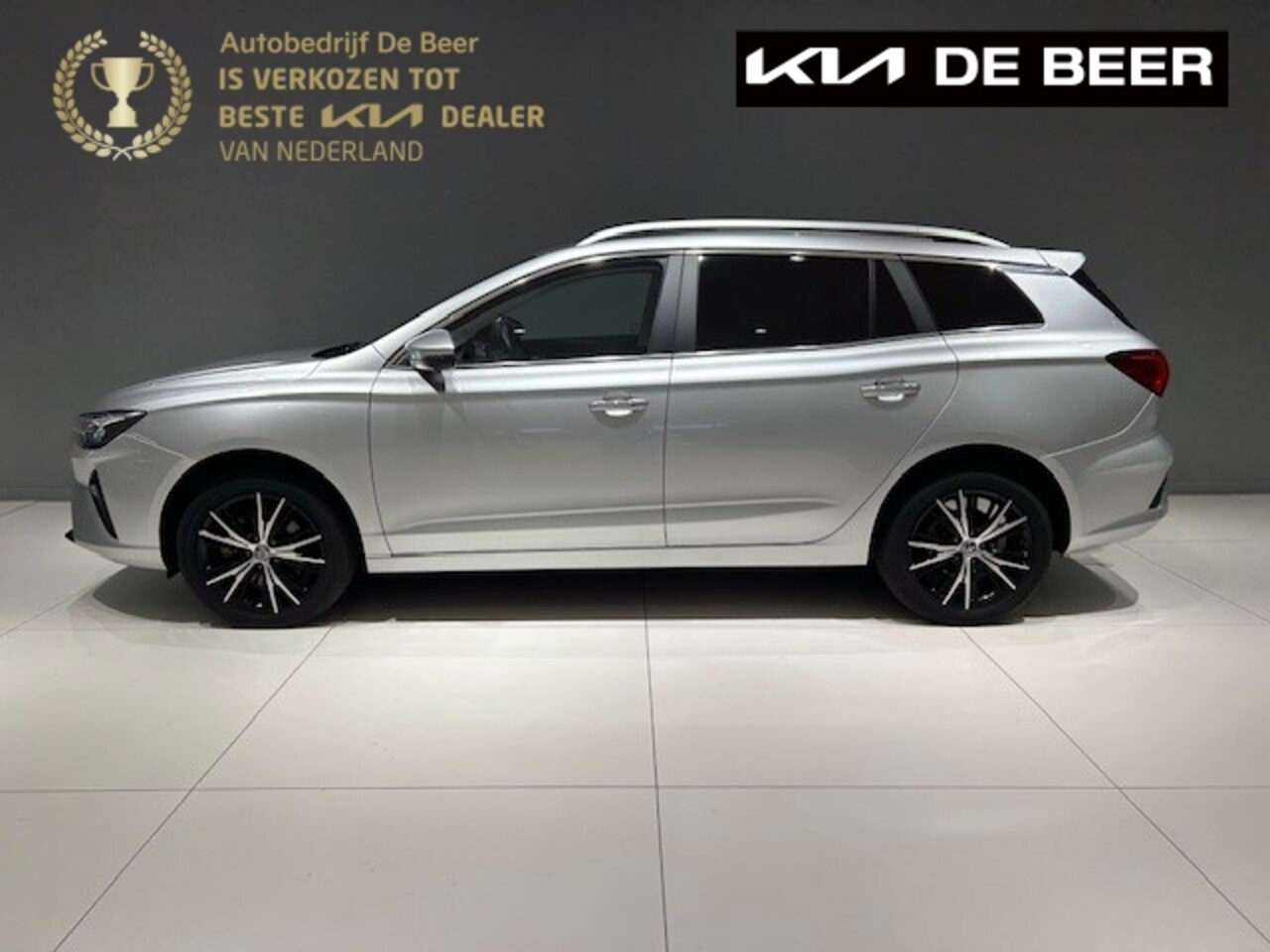 MG MG5 - 61kWh Long Range Luxury 61 kWh Long Range Luxury, trekhaak - AutoWereld.nl