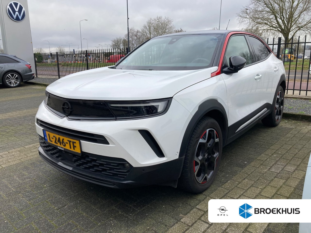 Opel Mokka - 1.2 Turbo Ultimate 130pk Automaat | Achteruitrijcamera | Alcantara bekleding | Cruise cont - AutoWereld.nl