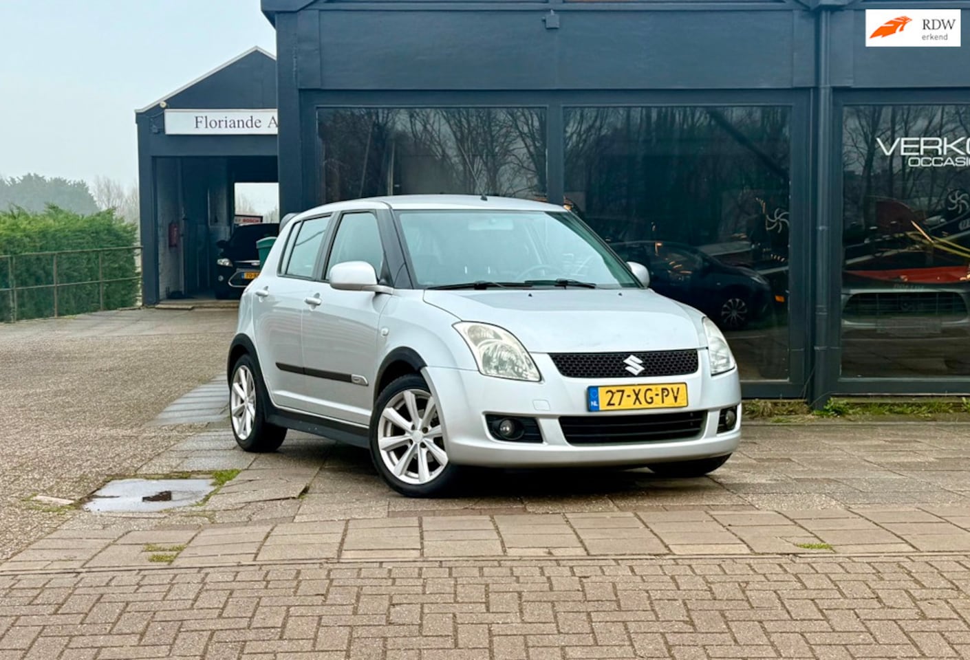 Suzuki Swift - 1.3 Exclusive AUTOMAAT - AutoWereld.nl