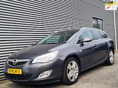 Opel Astra Sports Tourer - 1.4 Turbo Cosmo 02-2011 Antr. Grijs Metallic