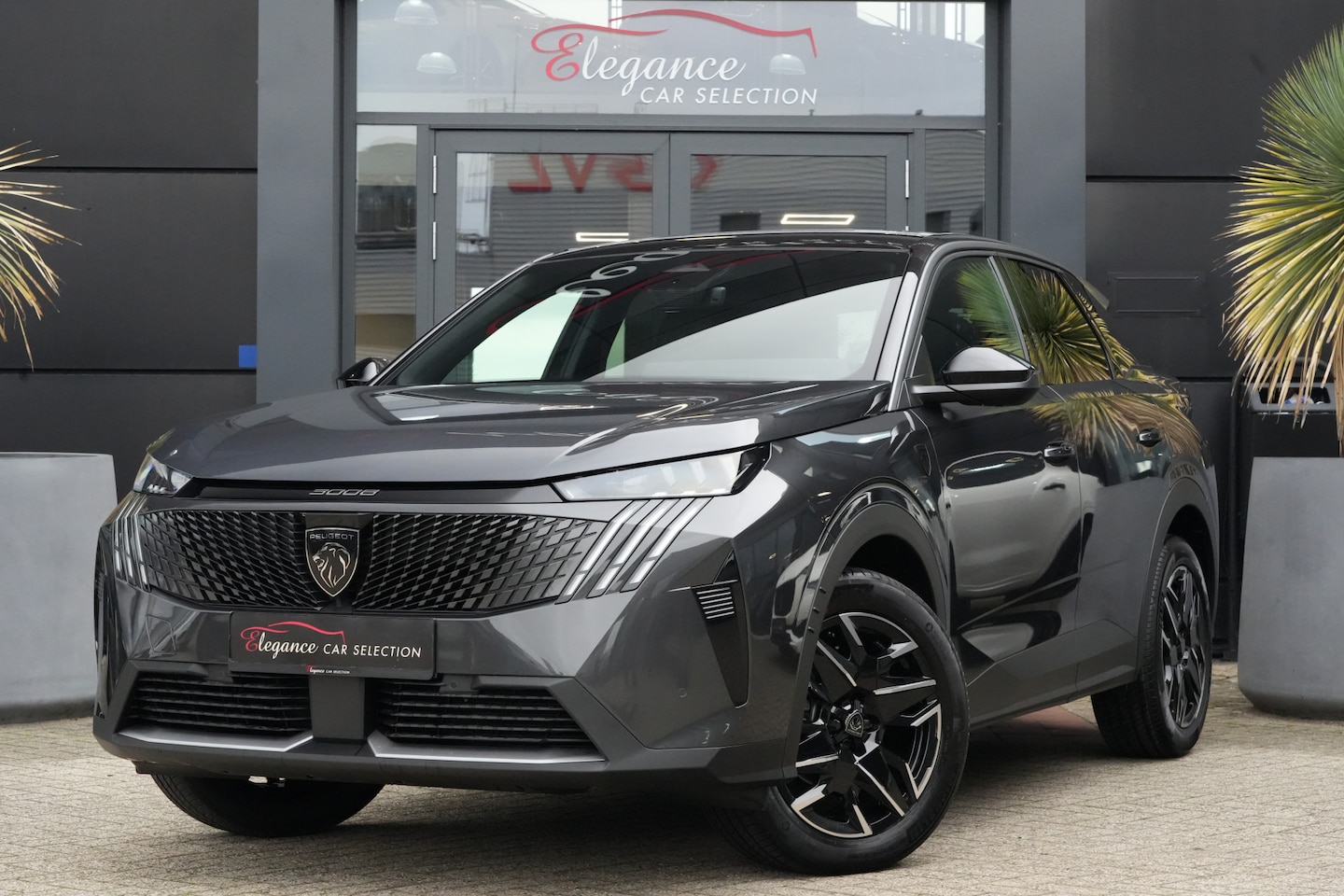 Peugeot 3008 - 1.2 Hybrid 145 GT e-DSC6 136pk Navigatie/Stoelverwaring/360Camera - AutoWereld.nl