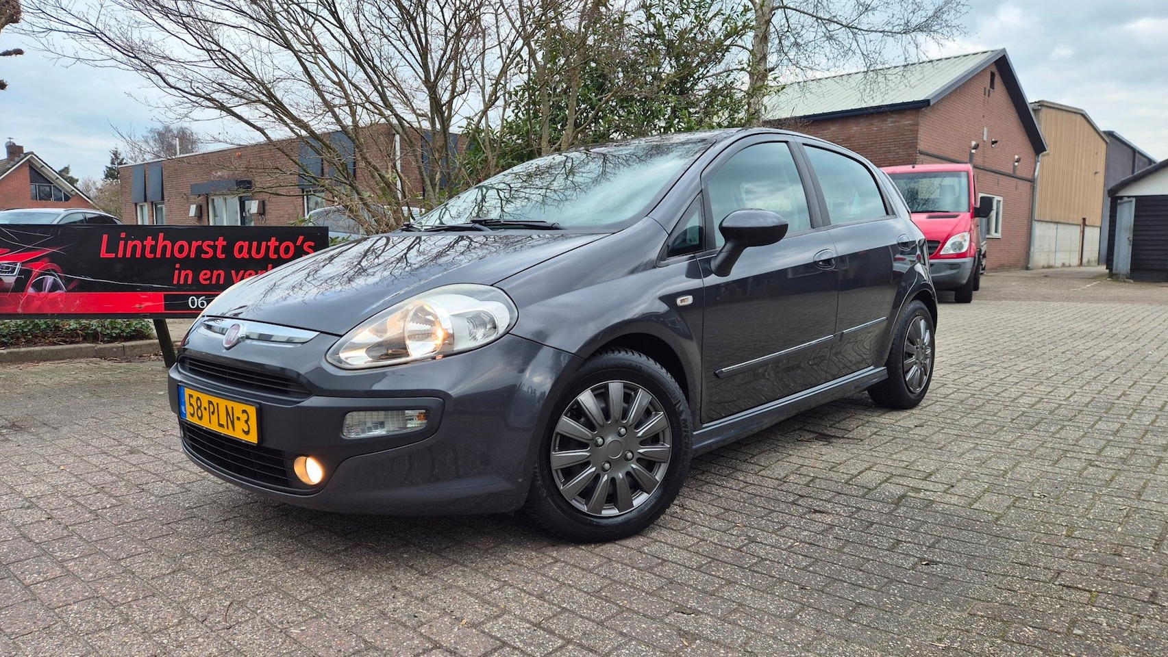 Fiat Punto Evo - 1.3 M-Jet Dynamic-clima-navi 2011 - AutoWereld.nl