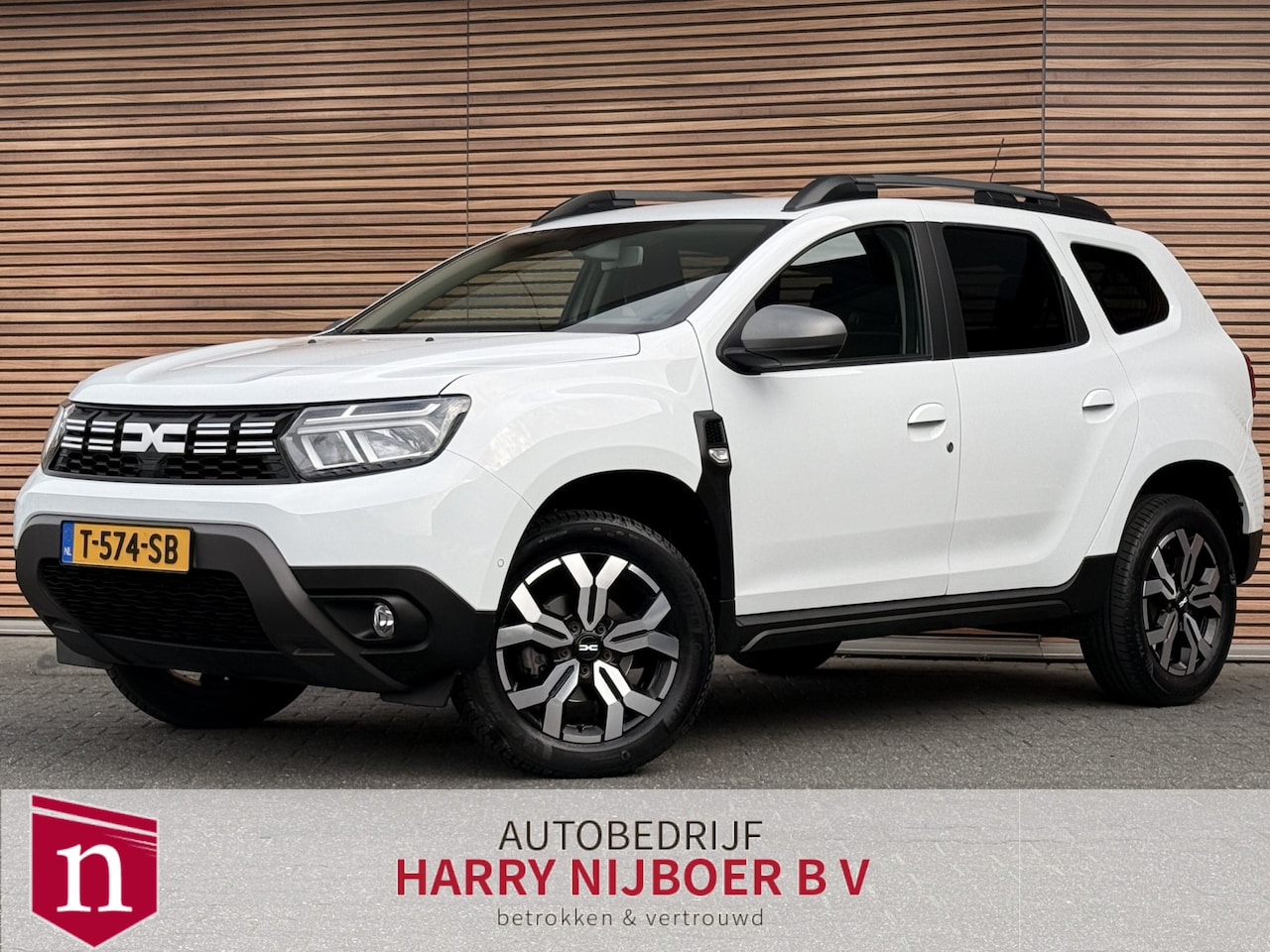 Dacia Duster - 1.3 TCe 150 Journey Trekhaak / Navi / Camera / Carplay / Clima / Cruise - AutoWereld.nl