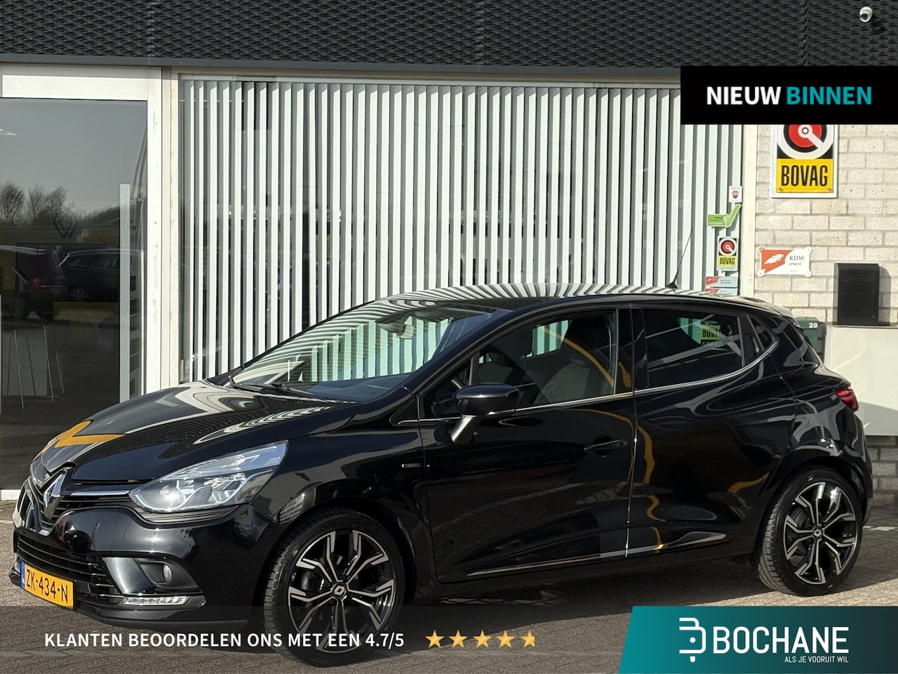 Renault Clio - 0.9 TCe Limited Comfort | NAP | Climate Control | Navigatie | Achteruitrijcamera | Cruise - AutoWereld.nl