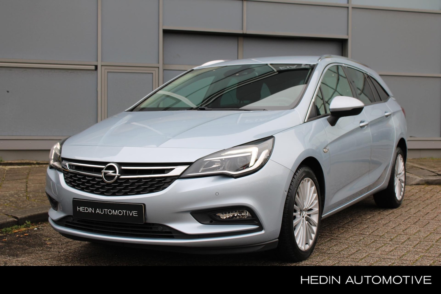 Opel Astra Sports Tourer - 1.0 Innovation Navigatie | Parkpilot & Camera | 17 Inch |AGR stoelen - AutoWereld.nl