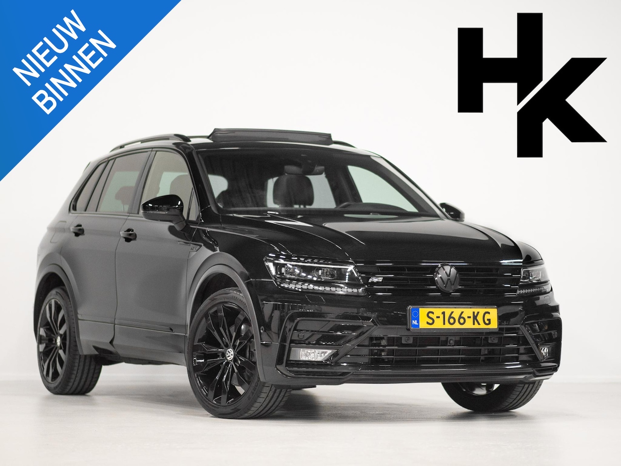 Volkswagen Tiguan - 2.0 TSI 4Motion Black Edition Pano ACC Trekhaak - AutoWereld.nl
