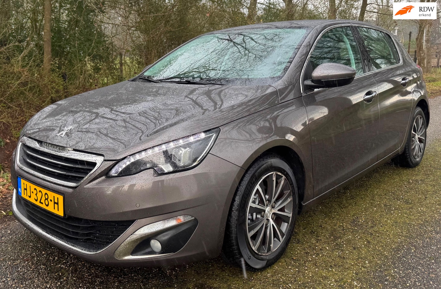 Peugeot 308 - 1.2 PureTech Allure 2015 NAP NAVI CLIMA CRUISE - AutoWereld.nl