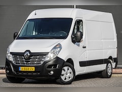 Renault Master - T35 | L2H2 | 2.3 dCi 130Pk | Stoel-Bank | Achteruitrijcamera | Trekhaak | 3.500Kg trekgewi