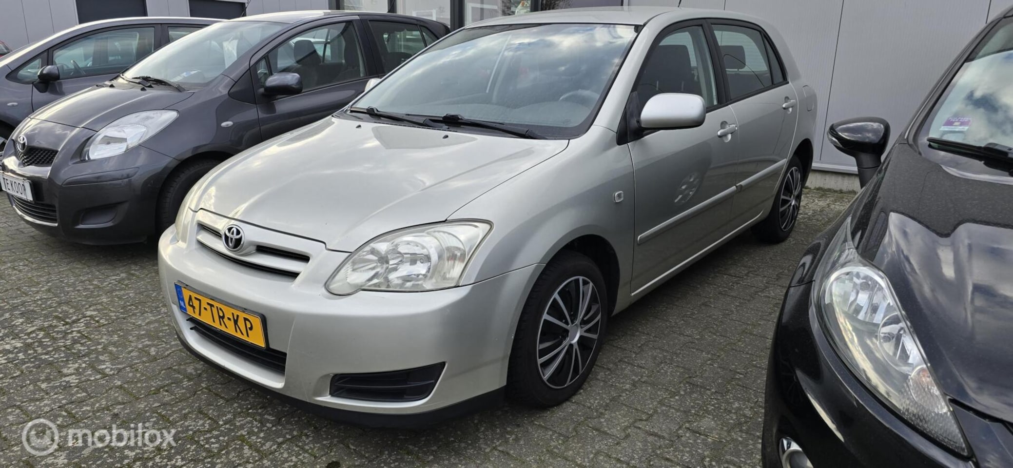 Toyota Corolla - 1.4 VVT-i Terra 1.4 VVT-i Terra - AutoWereld.nl