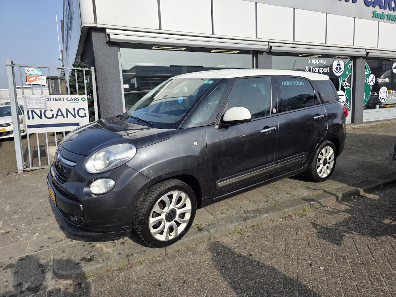 Fiat 500 L Living - 0.9 TwinAir Lounge 7p. Bj. 2014 Véél opties Rijdt/Schakelt goed Zéér zuinig - AutoWereld.nl